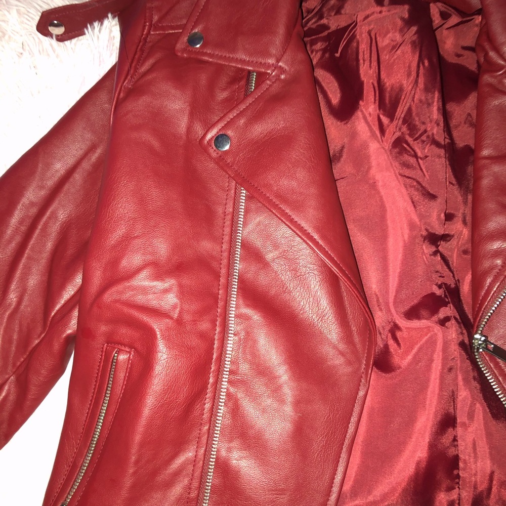 Red leather jacket - Picture 2 of 7